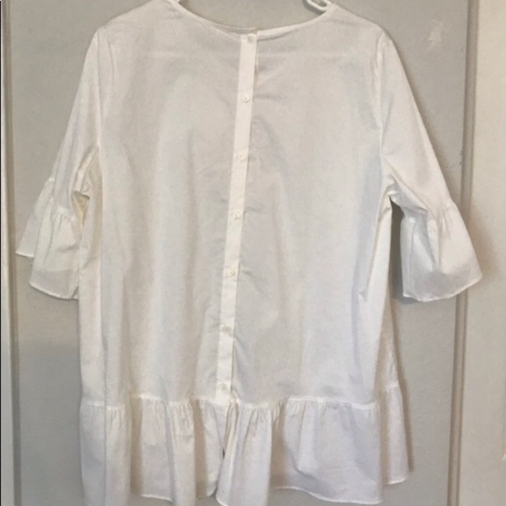 PLEIONE
WOMEN'S PLEIONE CRISSCROSS DROP RUFFLE TOP - Picture 2 of 2